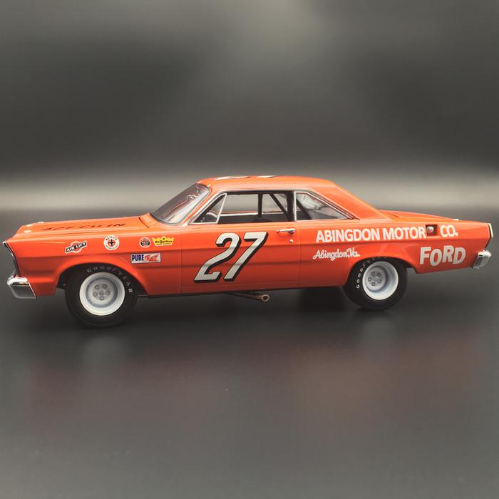 cale yarborough diecast